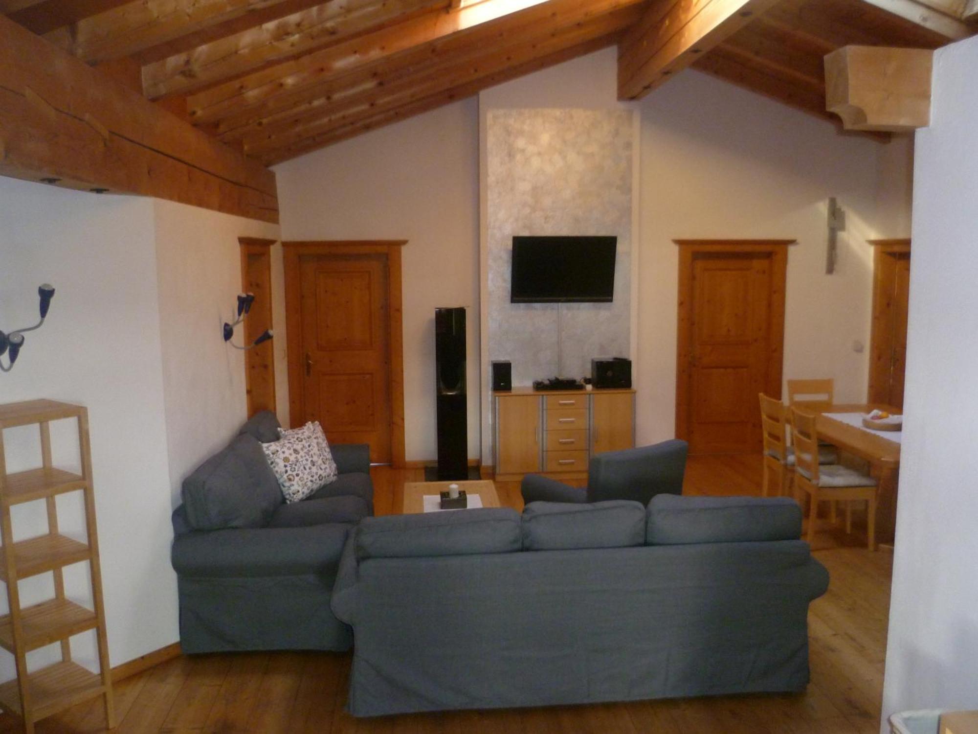 Apartment Apartment Haus Dahoam